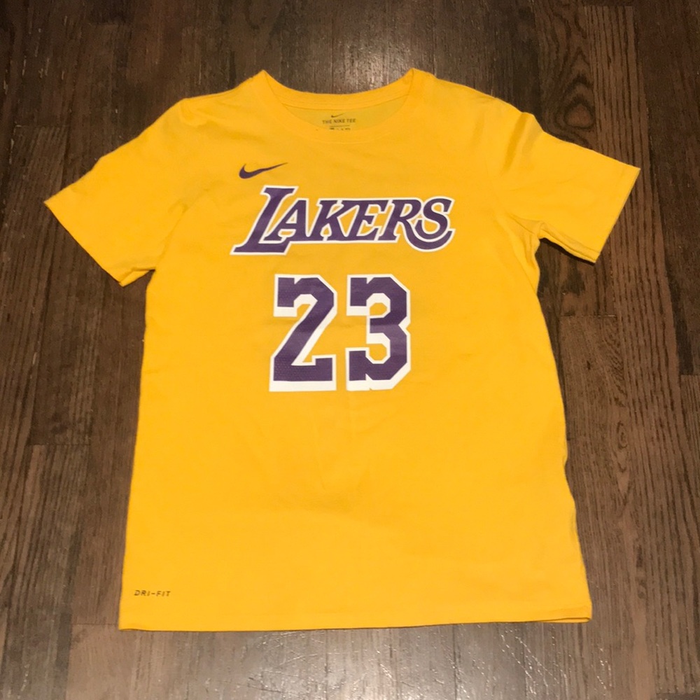 The Nike Tee